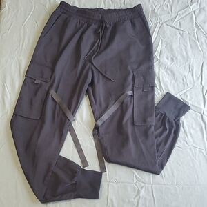 Men's Black "Skater" Cargo Joggers. A2.